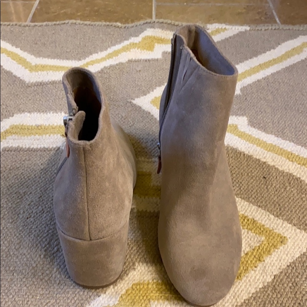 Booties - Picture 3 of 4